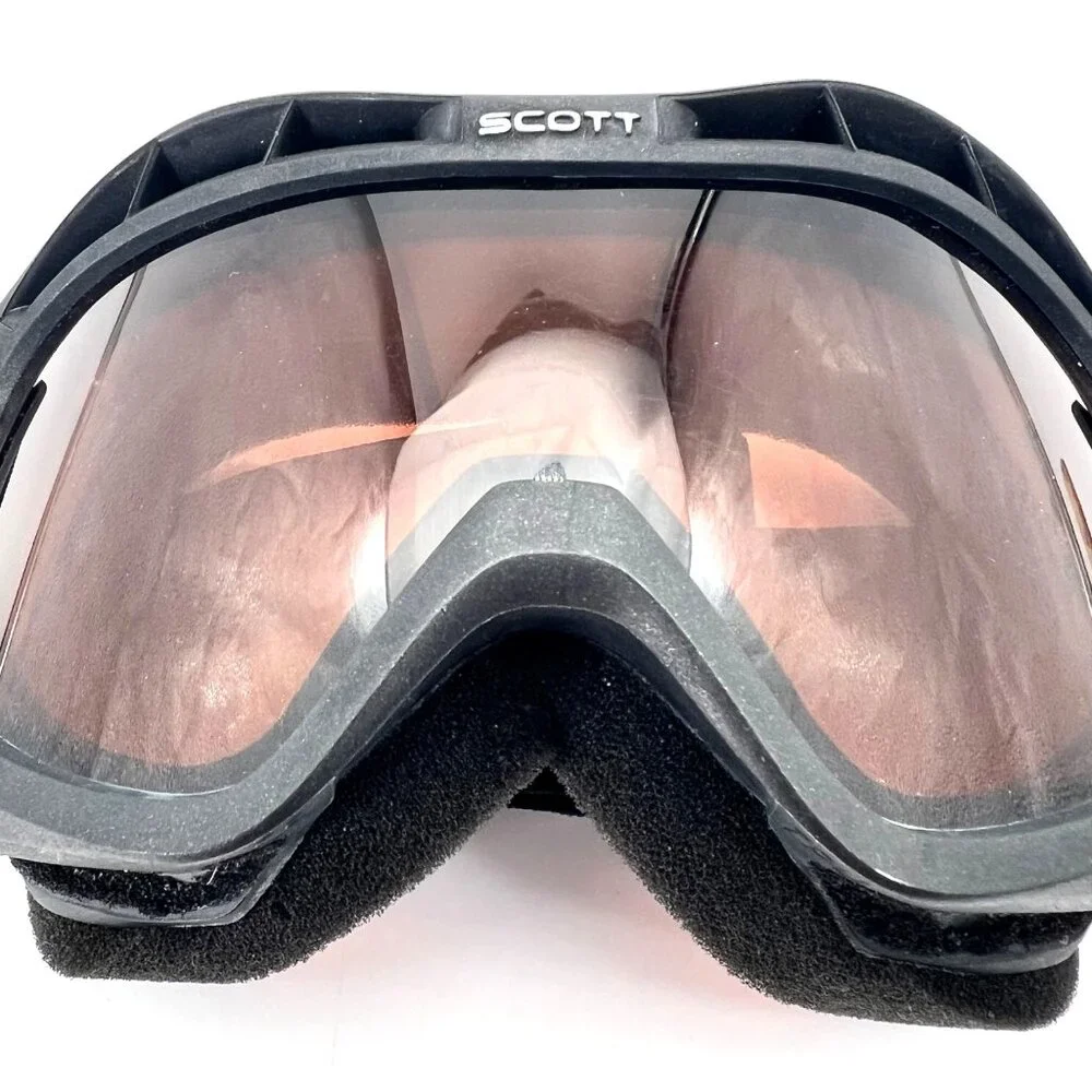 Scott Adult Ski Snowboard Goggles Black Frame Amber Lens Adjustable Strap